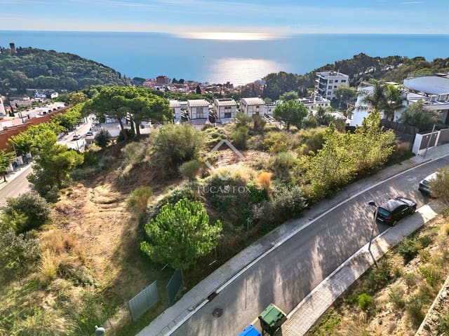 4 slaapkamer Villa te koop in Caldes d'Estrac met zwembad garage - € 1.070.170 (Ref: 9201954)