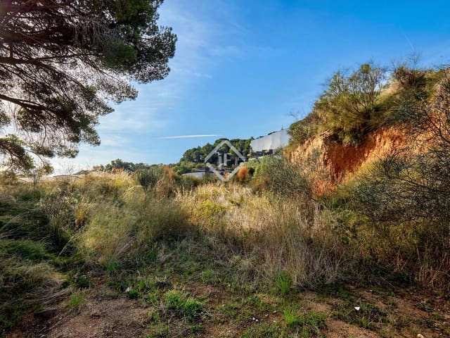 4 slaapkamer Villa te koop in Caldes d'Estrac met zwembad garage - € 1.070.170 (Ref: 9201954)