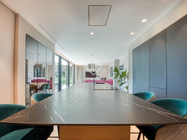 Villa/Maison de 6 chambres à louer à Platja d'Aro, Castell-Platja d'Aro avec piscine garage - 9 900 € (Ref: 9201955)