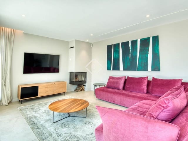 6 bedroom Villa for sale in Platja d'Aro, Castell-Platja d'Aro with pool garage - € 3,000,000 (Ref: 9201956)