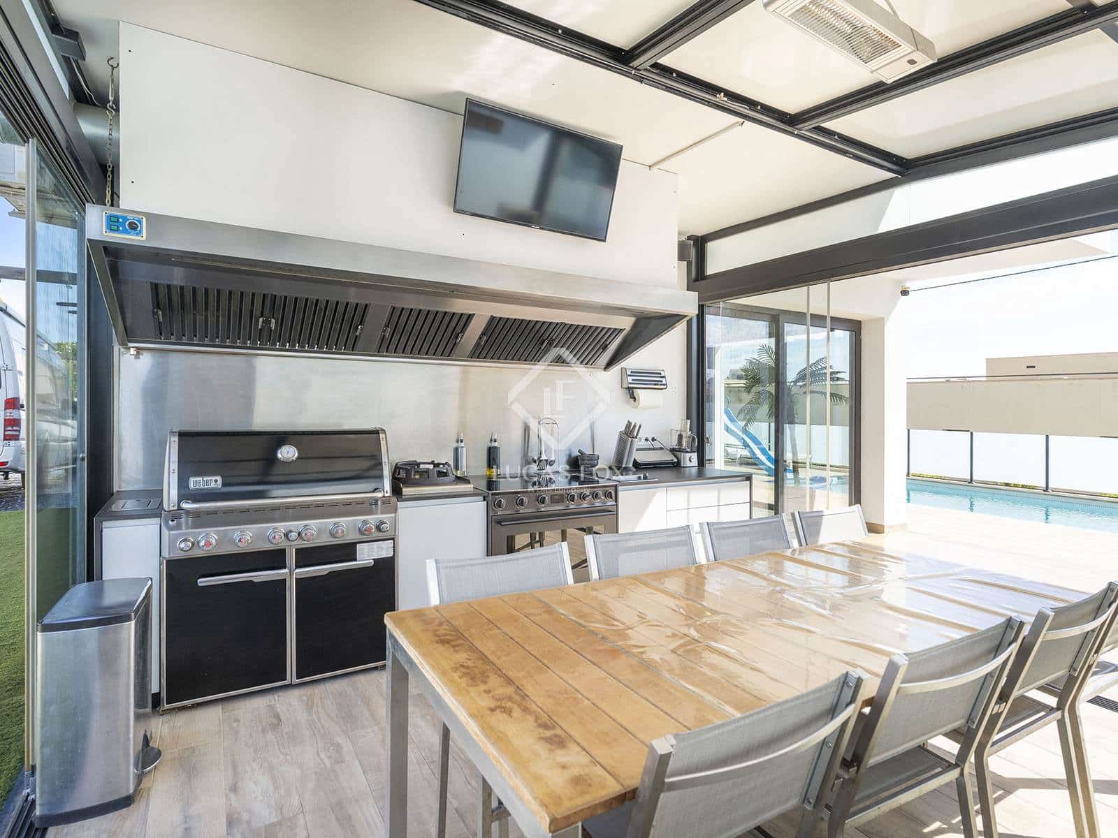 4 slaapkamer Villa te koop in Calpe / Calp met zwembad garage - € 1.300.000 (Ref: 9201957)