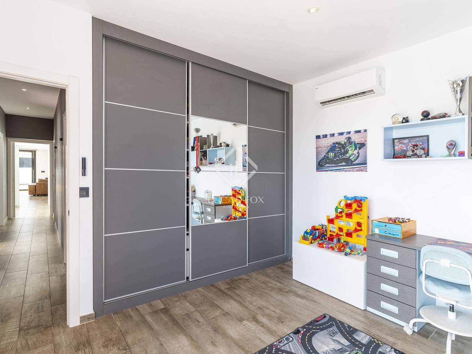 4 slaapkamer Villa te koop in Calpe / Calp met zwembad garage - € 1.300.000 (Ref: 9201957)