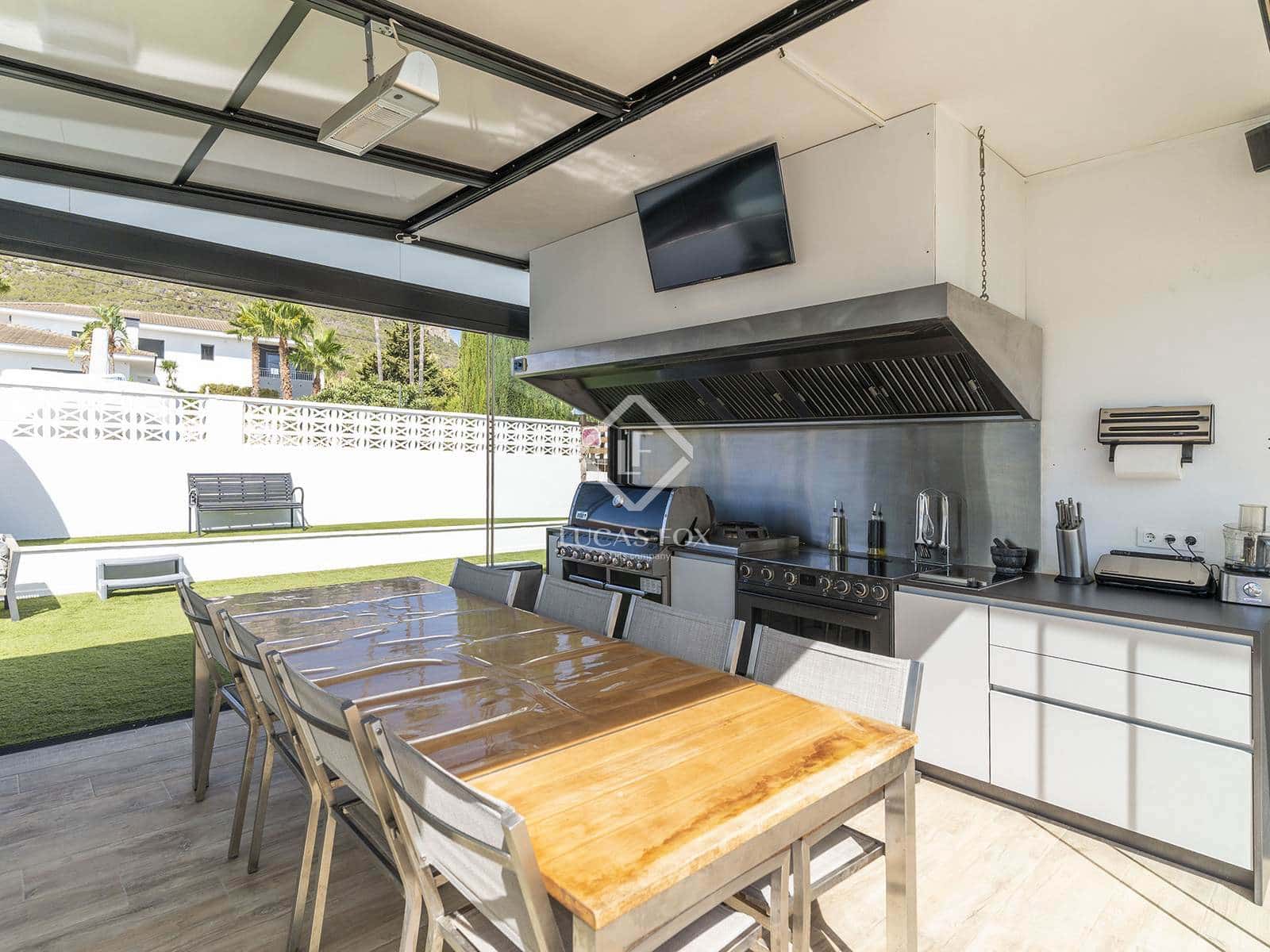 4 slaapkamer Villa te koop in Calpe / Calp met zwembad garage - € 1.300.000 (Ref: 9201957)