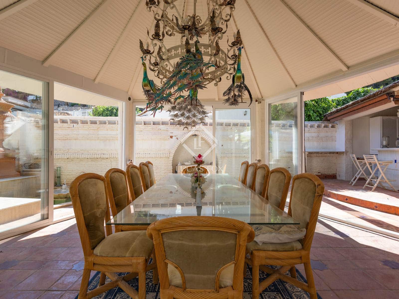 5 sypialnia Willa na sprzedaż w Salobrena z basenem garażem - 2 495 000 € (Ref: 9202881)