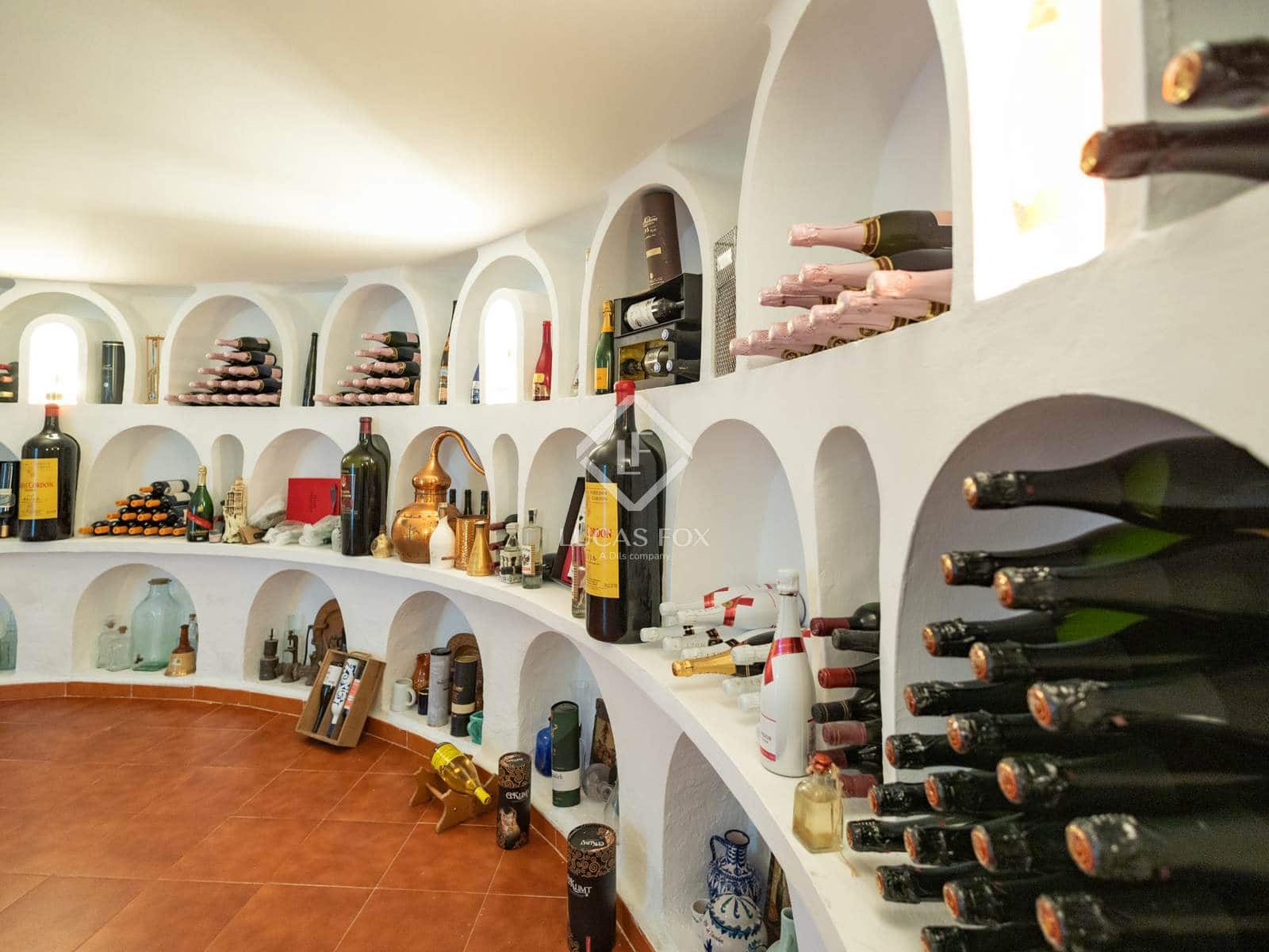 5 sypialnia Willa na sprzedaż w Salobrena z basenem garażem - 2 495 000 € (Ref: 9202881)