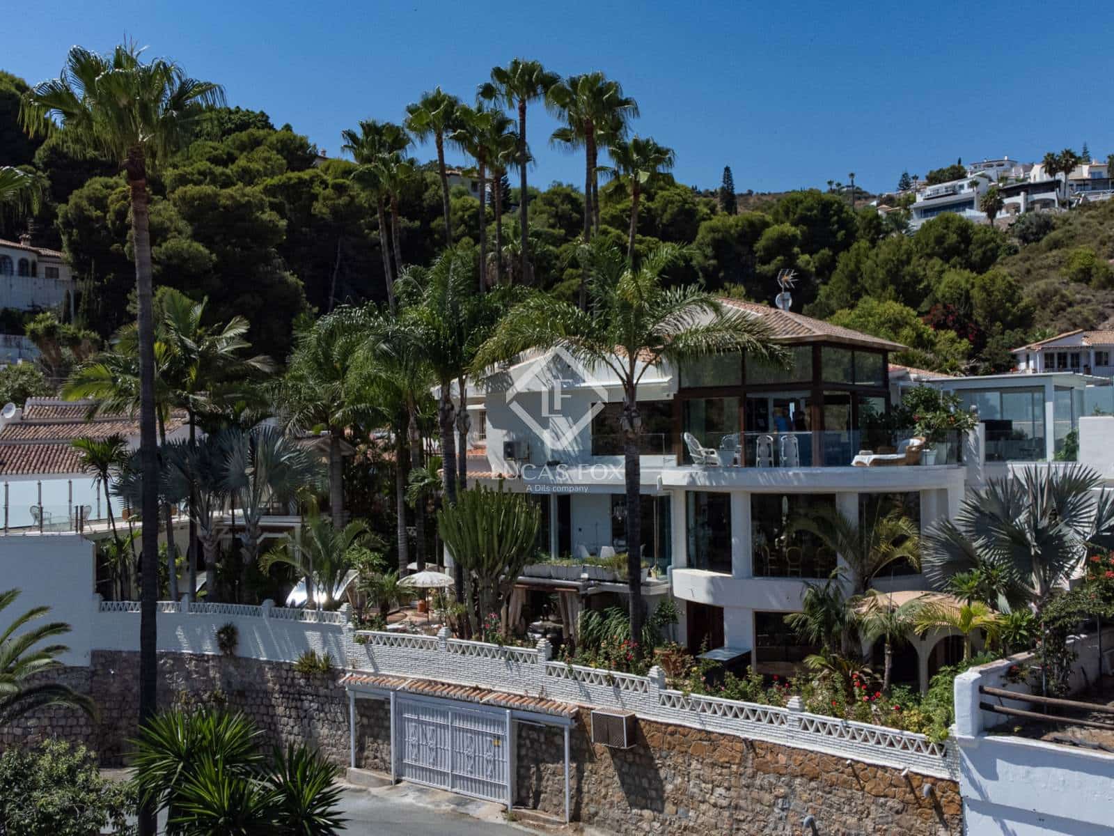 5 sypialnia Willa na sprzedaż w Salobrena z basenem garażem - 2 495 000 € (Ref: 9202881)