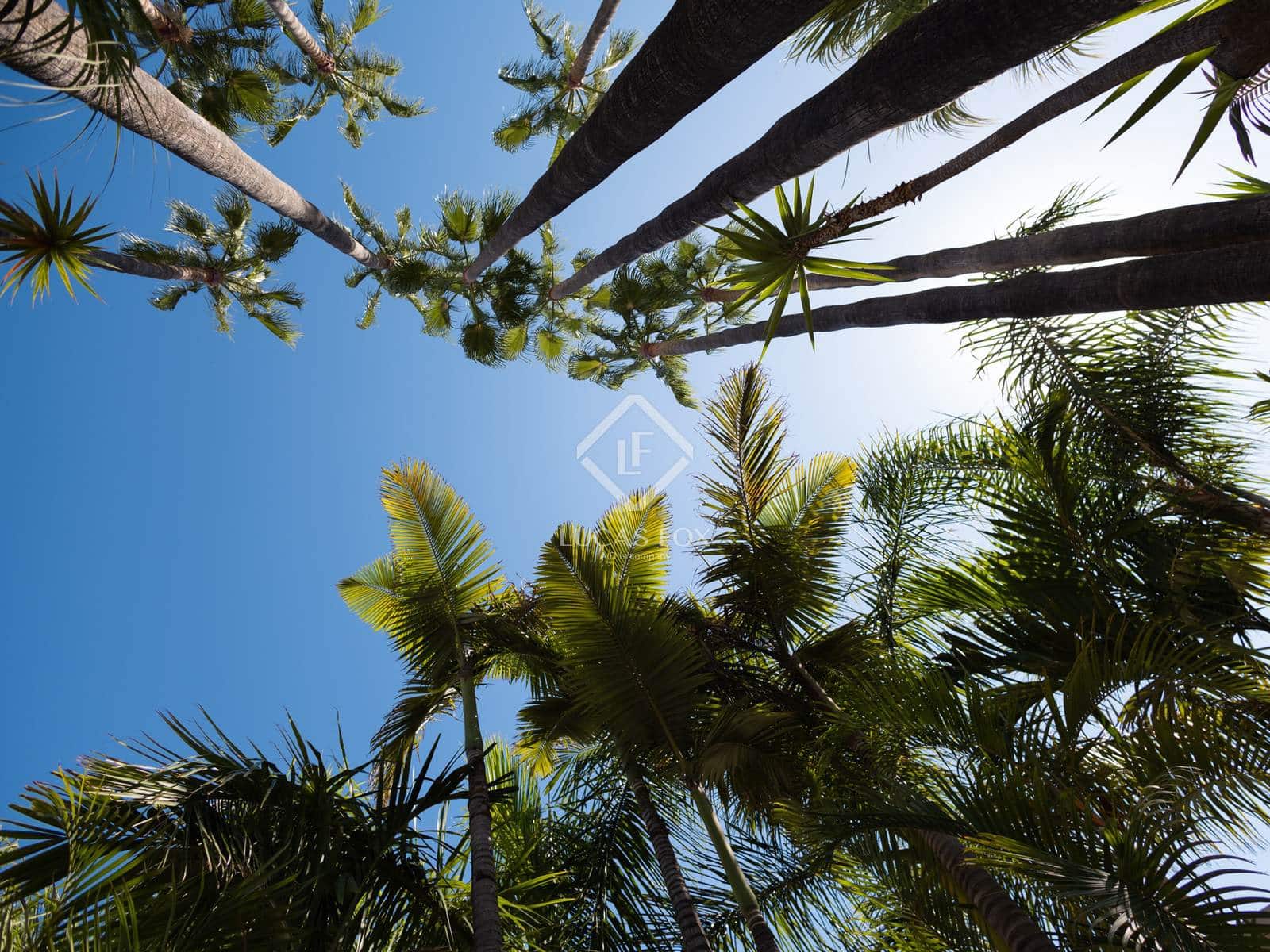 5 sypialnia Willa na sprzedaż w Salobrena z basenem garażem - 2 495 000 € (Ref: 9202881)