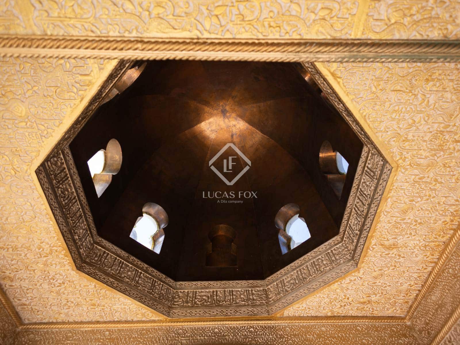 5 sypialnia Willa na sprzedaż w Salobrena z basenem garażem - 2 495 000 € (Ref: 9202881)