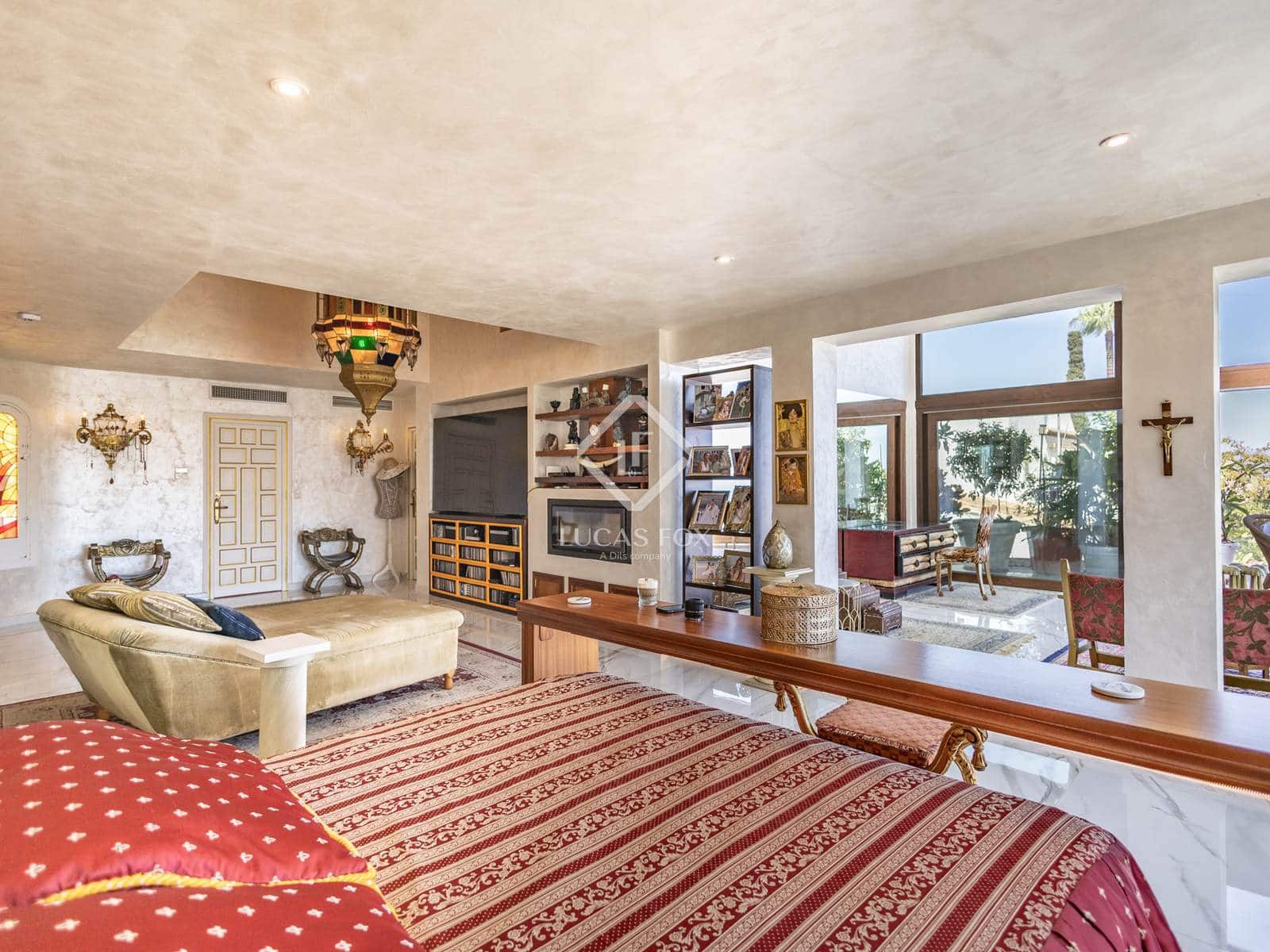 5 sypialnia Willa na sprzedaż w Salobrena z basenem garażem - 2 495 000 € (Ref: 9202881)