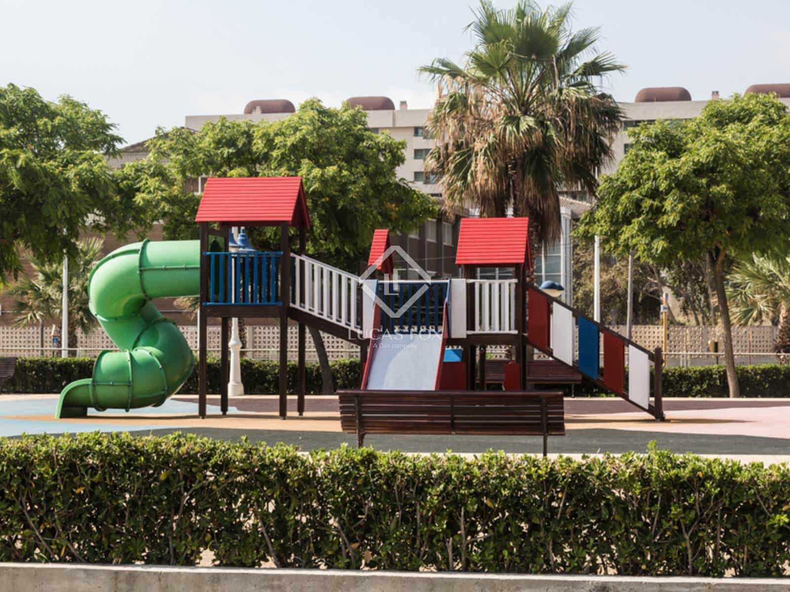 2 bedroom Apartment for rent in Alboraya / Alboraia with pool garage - € 3,000 (Ref: 9202883)