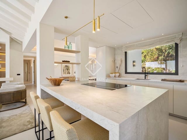 4 slaapkamer Villa te koop in Nueva Andalucia, Marbella met zwembad garage - € 4.350.000 (Ref: 9203312)