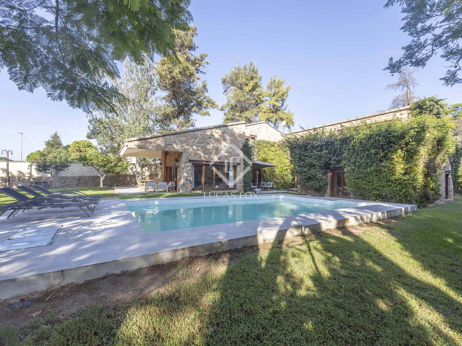 5 quarto Moradia para arrendar em Rocafort com piscina garagem - 4 500 € (Ref: 9203313)