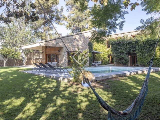 5 quarto Moradia para arrendar em Rocafort com piscina garagem - 4 500 € (Ref: 9203313)