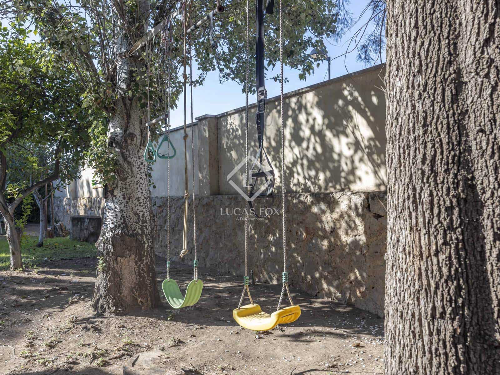 5 quarto Moradia para arrendar em Rocafort com piscina garagem - 4 500 € (Ref: 9203313)