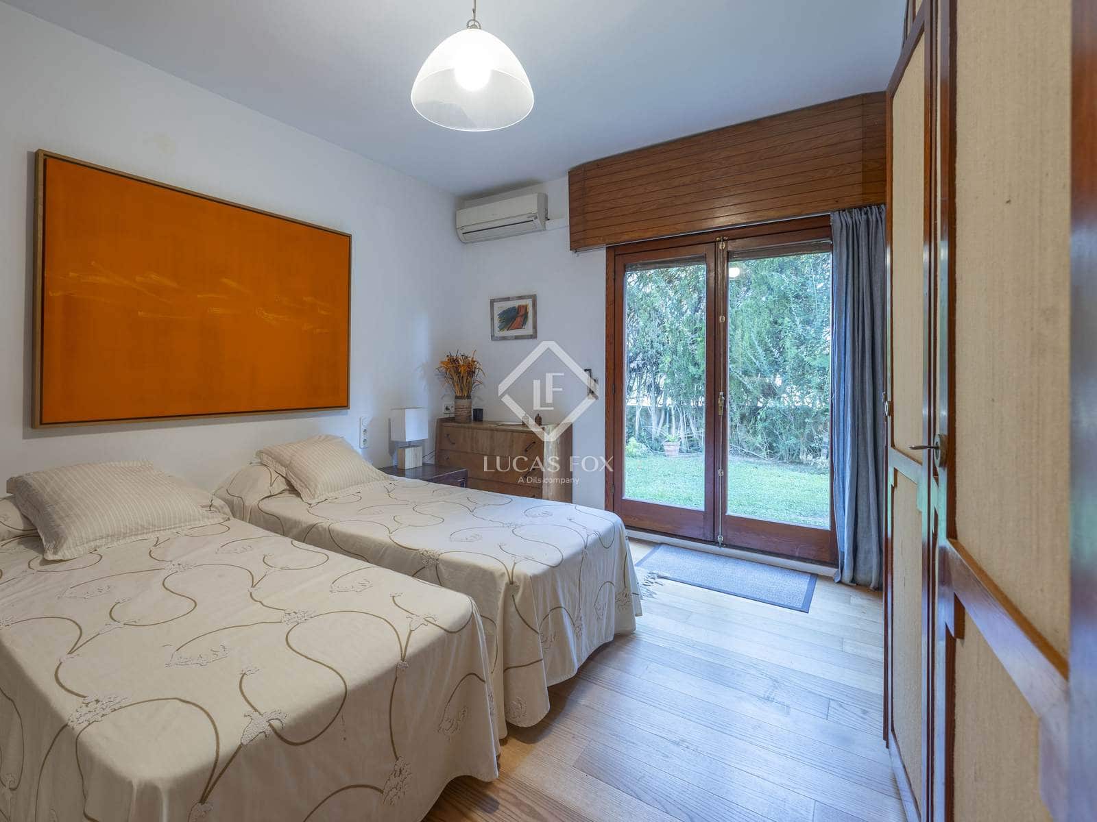 5 quarto Moradia para arrendar em Rocafort com piscina garagem - 4 500 € (Ref: 9203313)