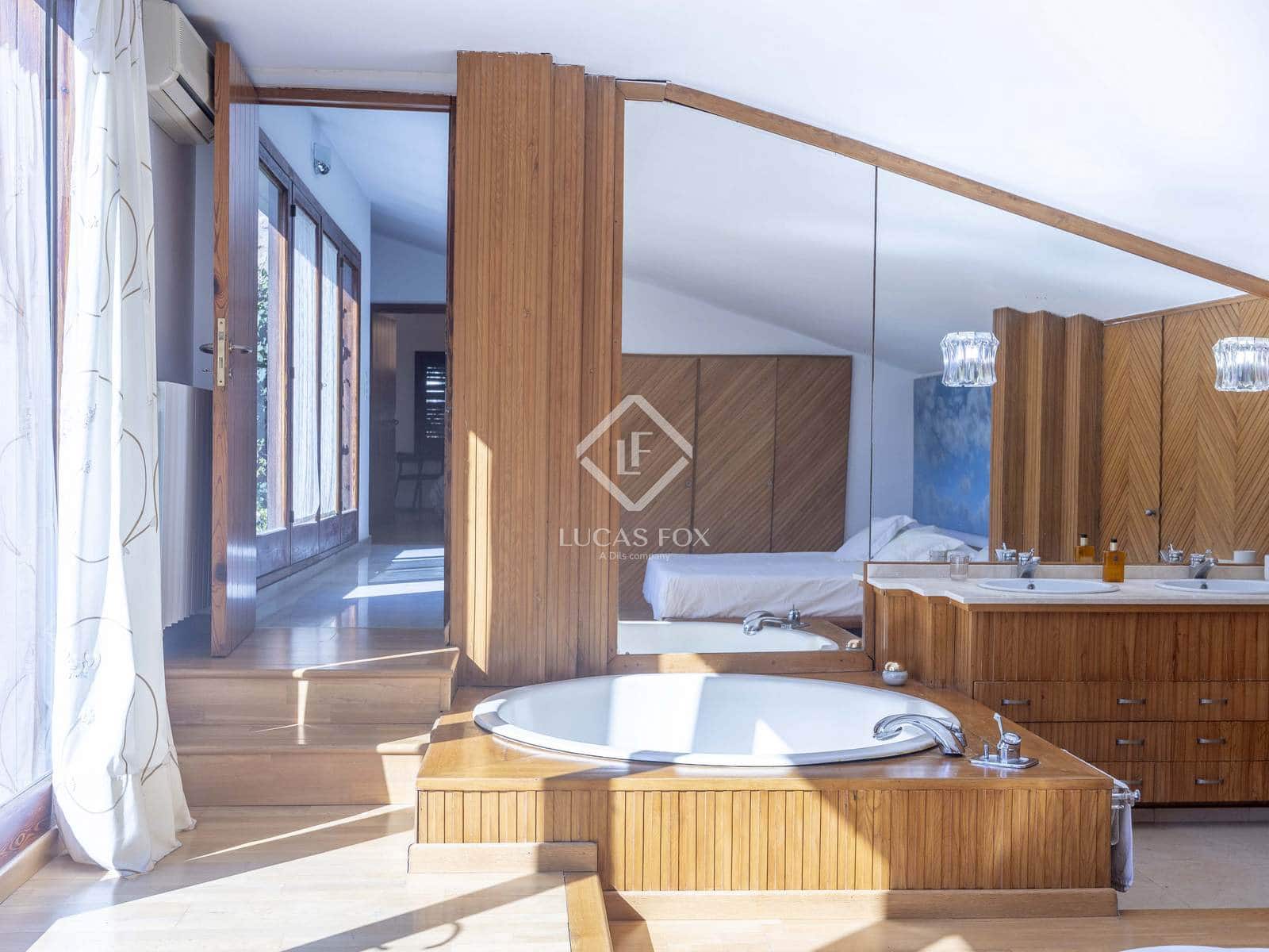 5 quarto Moradia para arrendar em Rocafort com piscina garagem - 4 500 € (Ref: 9203313)