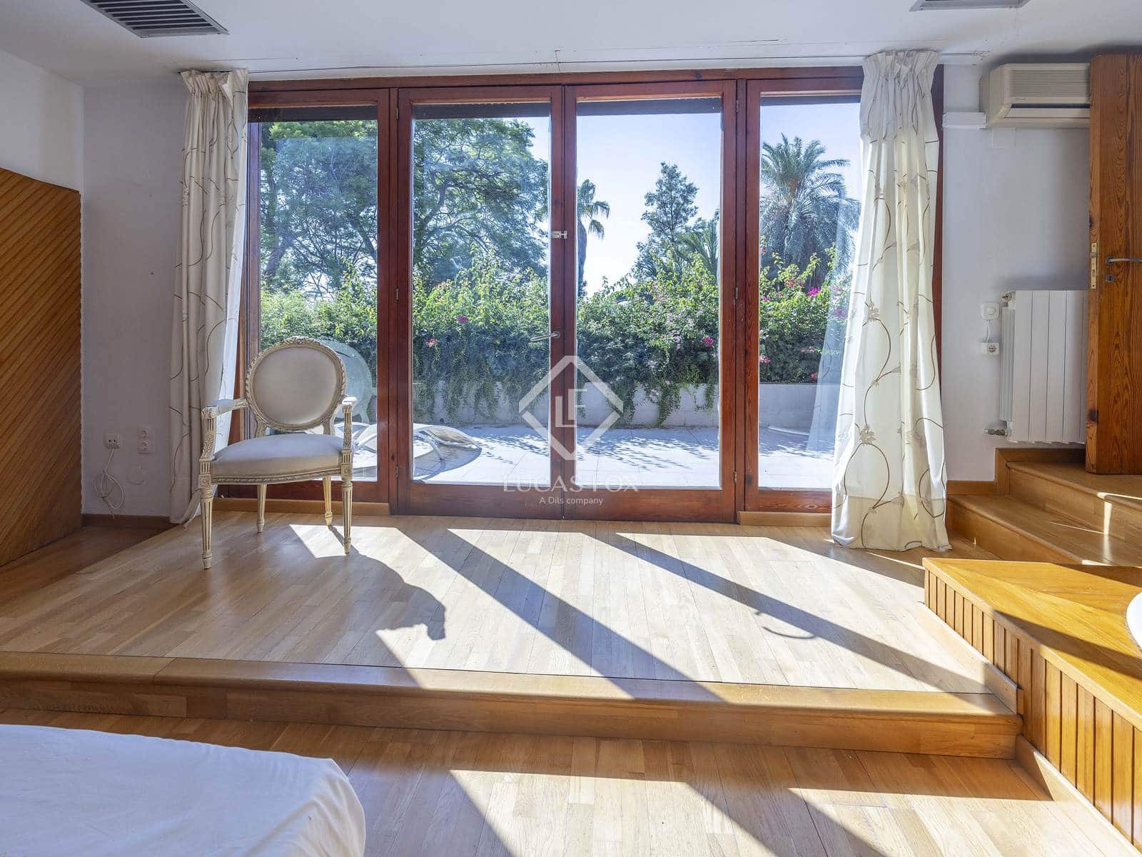 5 quarto Moradia para arrendar em Rocafort com piscina garagem - 4 500 € (Ref: 9203313)