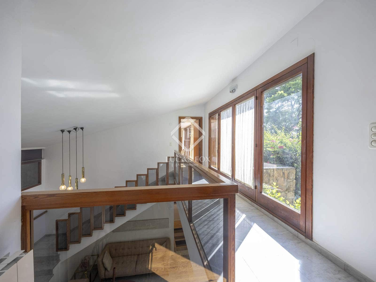 5 quarto Moradia para arrendar em Rocafort com piscina garagem - 4 500 € (Ref: 9203313)