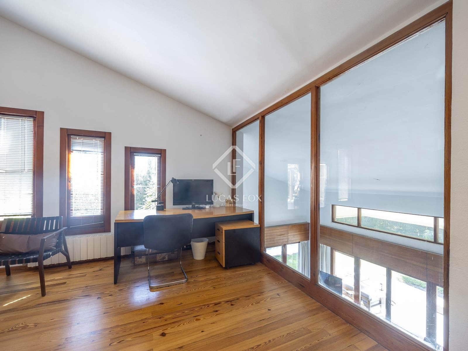 5 quarto Moradia para arrendar em Rocafort com piscina garagem - 4 500 € (Ref: 9203313)