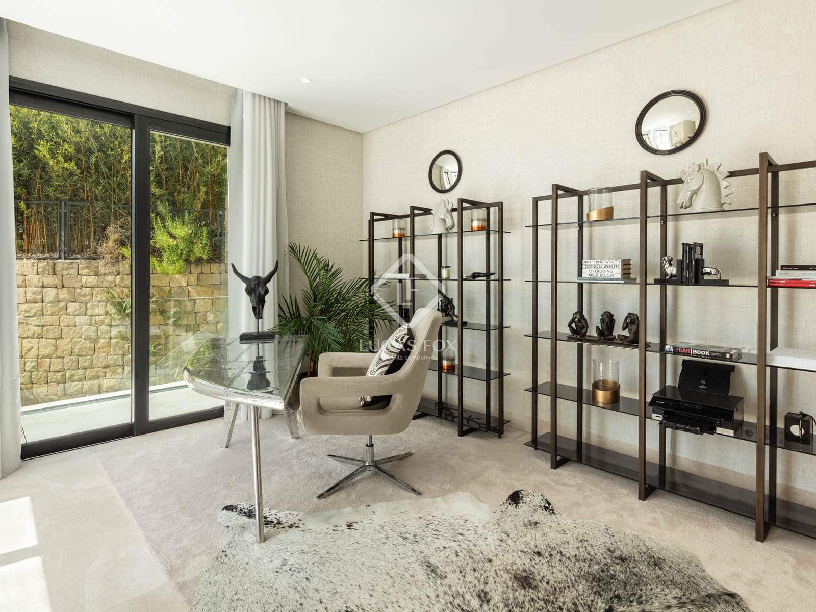 7 Zimmer Villa zu verkaufen in Benahavis mit Pool Garage - 6.950.000 € (Ref: 9205482)