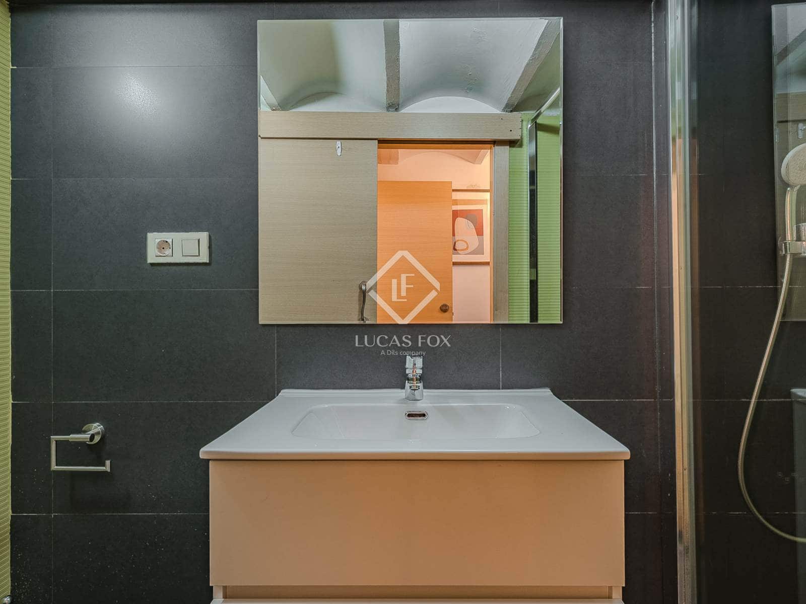 1 slaapkamer Appartement te koop in Barcelona stad - € 299.000 (Ref: 9207343)