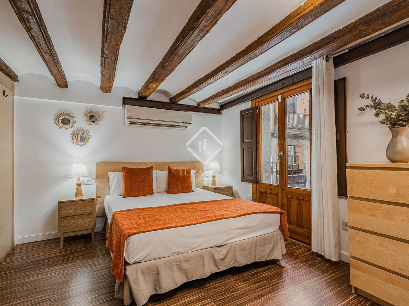 1 slaapkamer Appartement te koop in Barcelona stad - € 299.000 (Ref: 9207343)