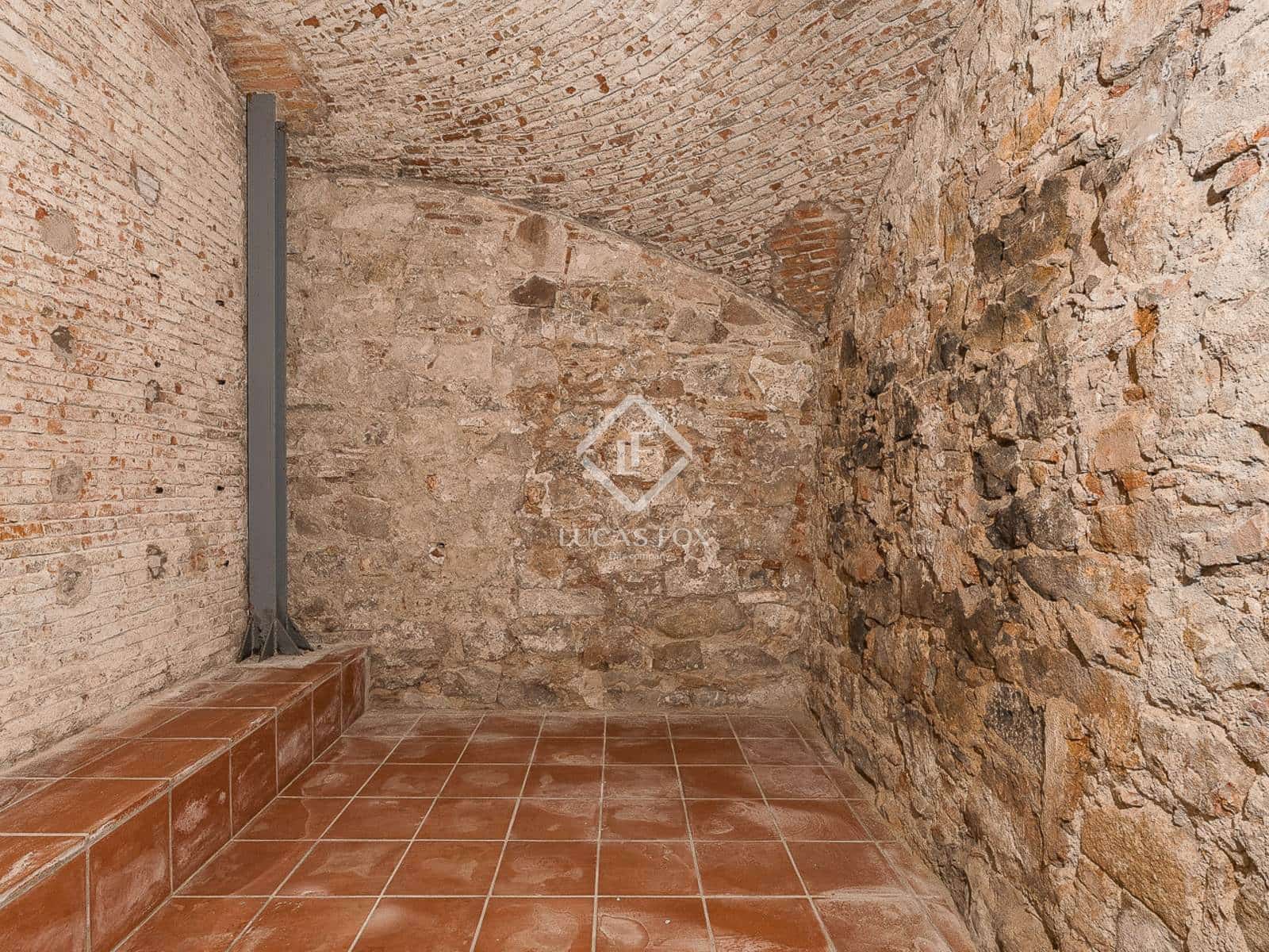 1 slaapkamer Appartement te koop in Barcelona stad - € 299.000 (Ref: 9207343)