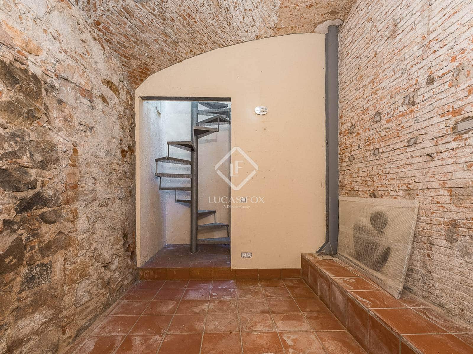 1 slaapkamer Appartement te koop in Barcelona stad - € 299.000 (Ref: 9207343)