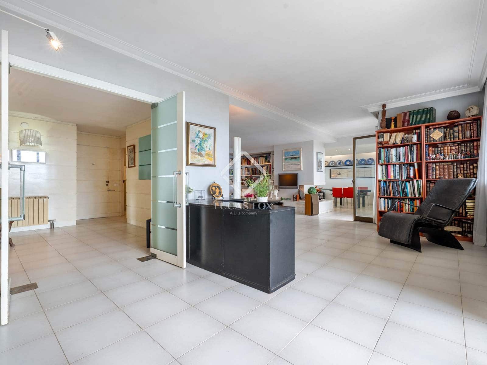 6 soveværelse Lejlighed til salg i Salou med garage - € 880.000 (Ref: 9207489)