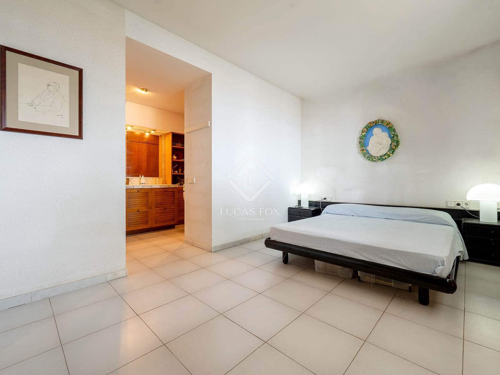 6 soveværelse Lejlighed til salg i Salou med garage - € 880.000 (Ref: 9207489)