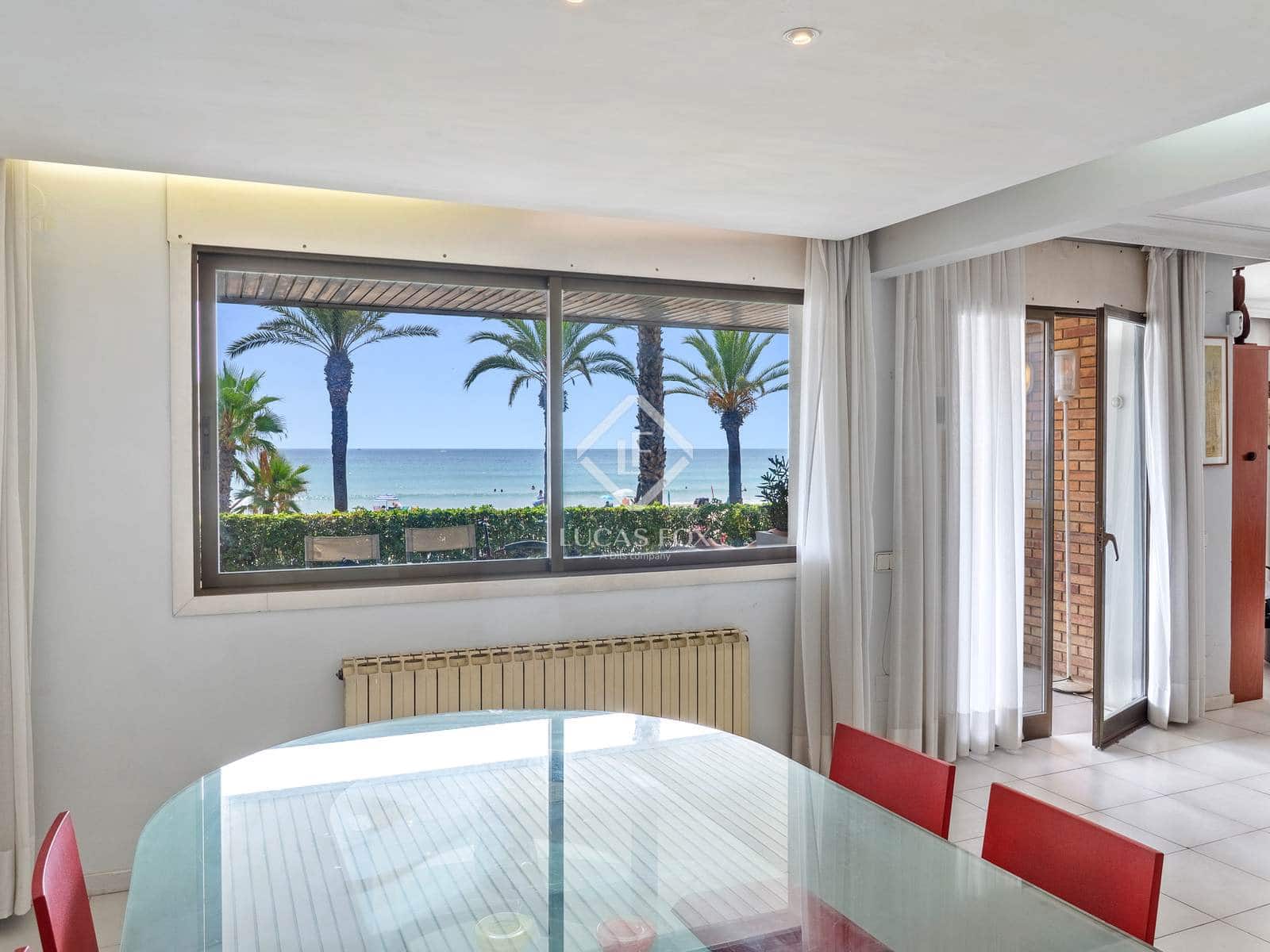 6 soveværelse Lejlighed til salg i Salou med garage - € 880.000 (Ref: 9207489)