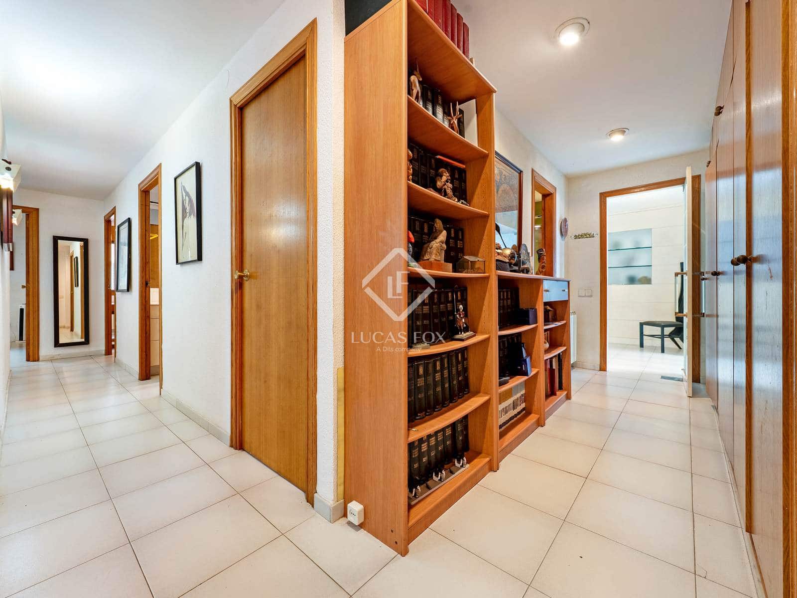 6 soveværelse Lejlighed til salg i Salou med garage - € 880.000 (Ref: 9207489)