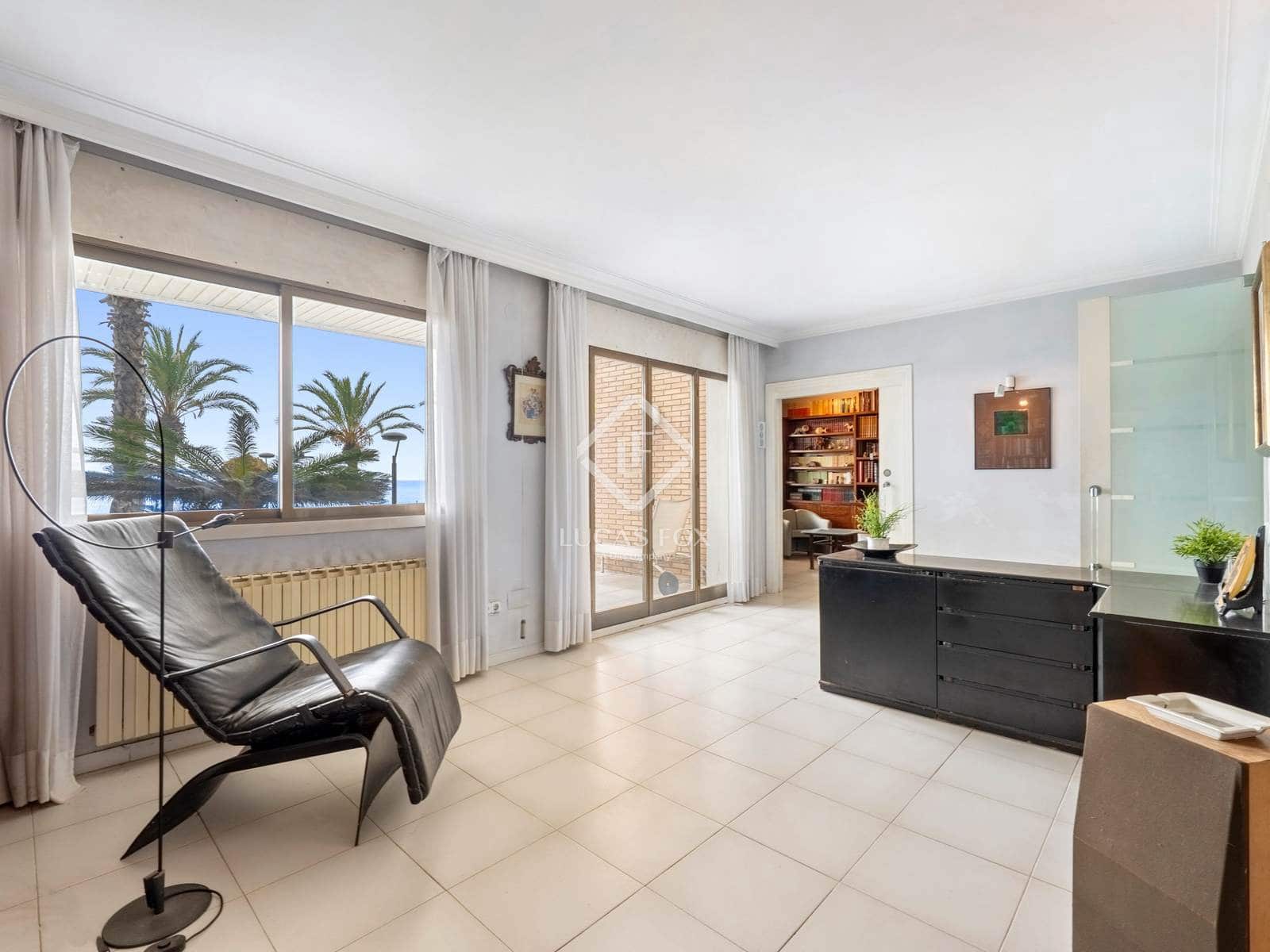 6 soveværelse Lejlighed til salg i Salou med garage - € 880.000 (Ref: 9207489)