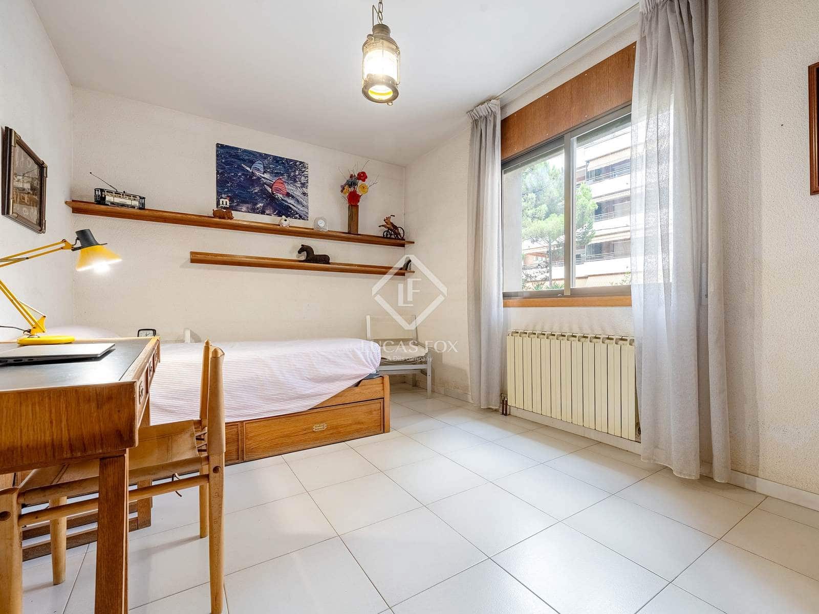 6 soveværelse Lejlighed til salg i Salou med garage - € 880.000 (Ref: 9207489)