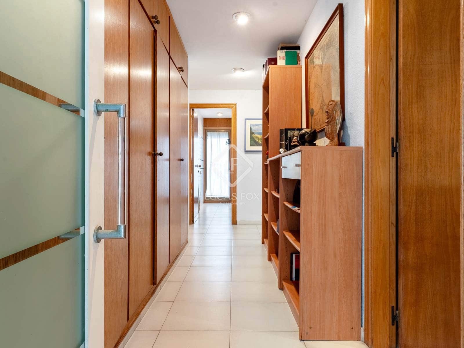 6 soveværelse Lejlighed til salg i Salou med garage - € 880.000 (Ref: 9207489)