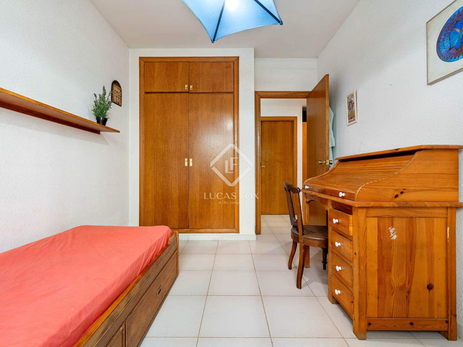 6 soveværelse Lejlighed til salg i Salou med garage - € 880.000 (Ref: 9207489)