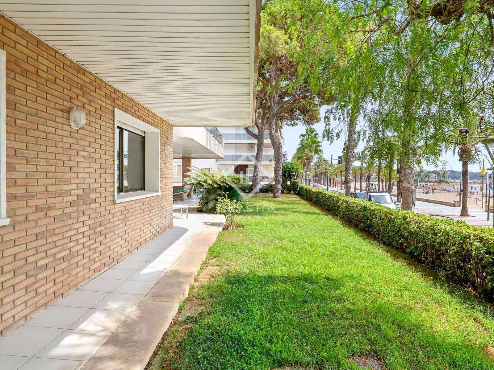 6 soveværelse Lejlighed til salg i Salou med garage - € 880.000 (Ref: 9207489)