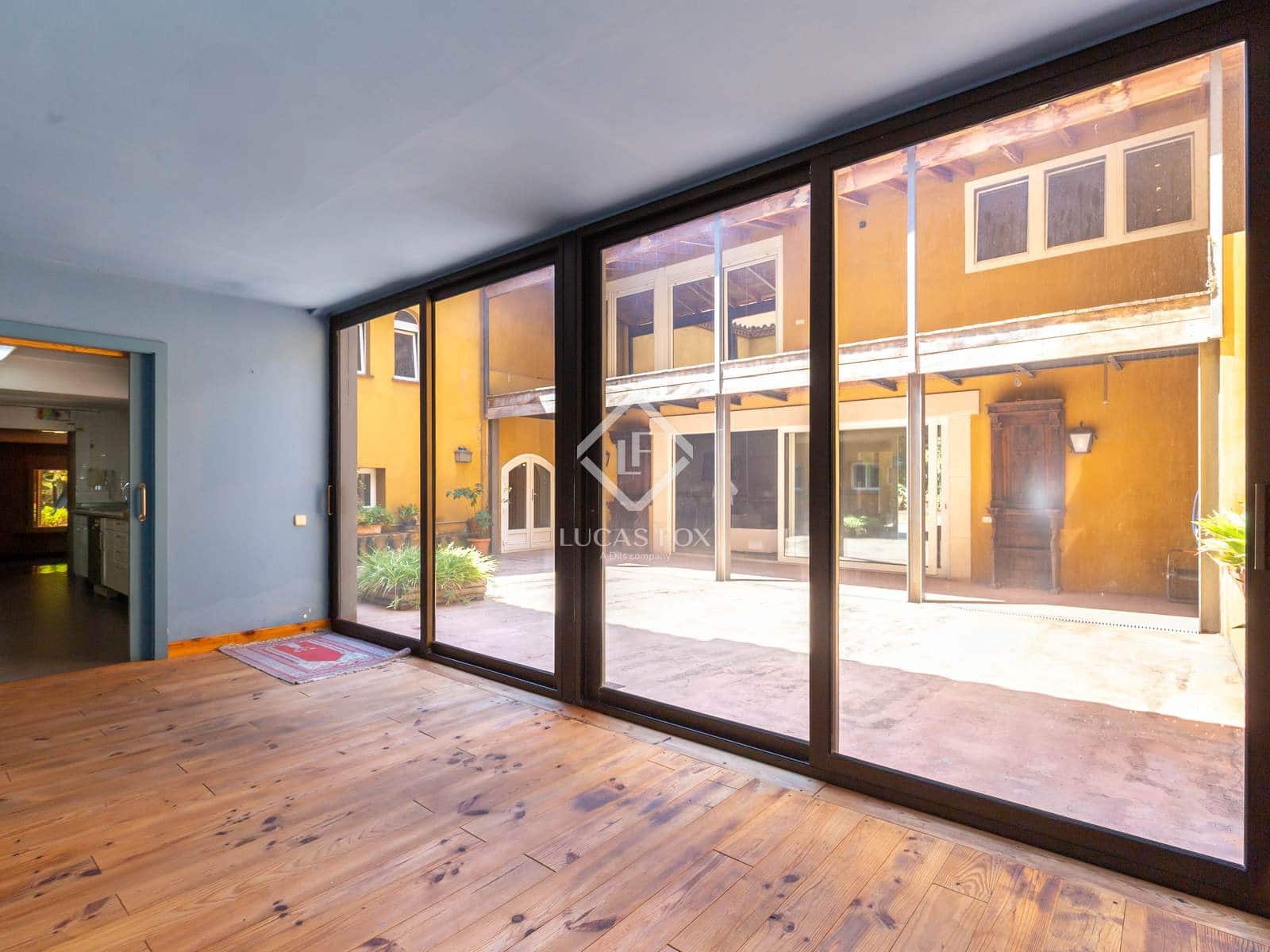 5 soveværelse Villa til salg i Esplugues de Llobregat med garage - € 2.200.000 (Ref: 9207491)