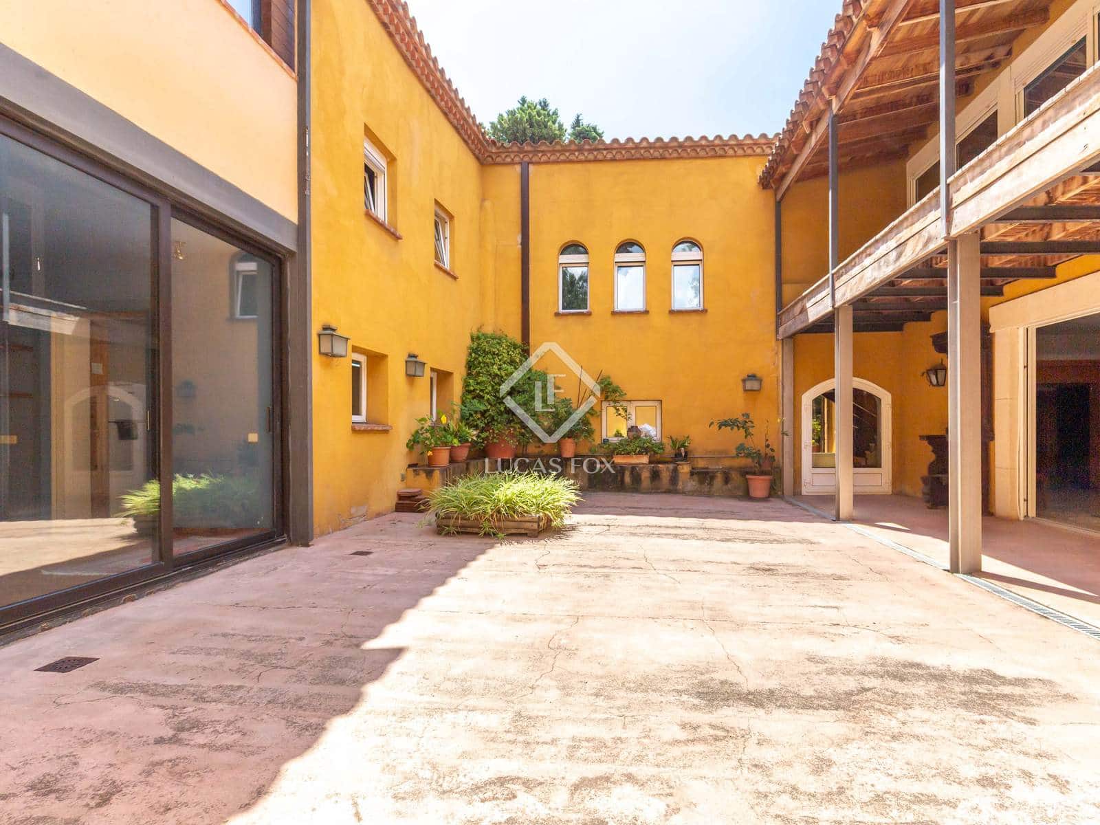 5 soveværelse Villa til salg i Esplugues de Llobregat med garage - € 2.200.000 (Ref: 9207491)