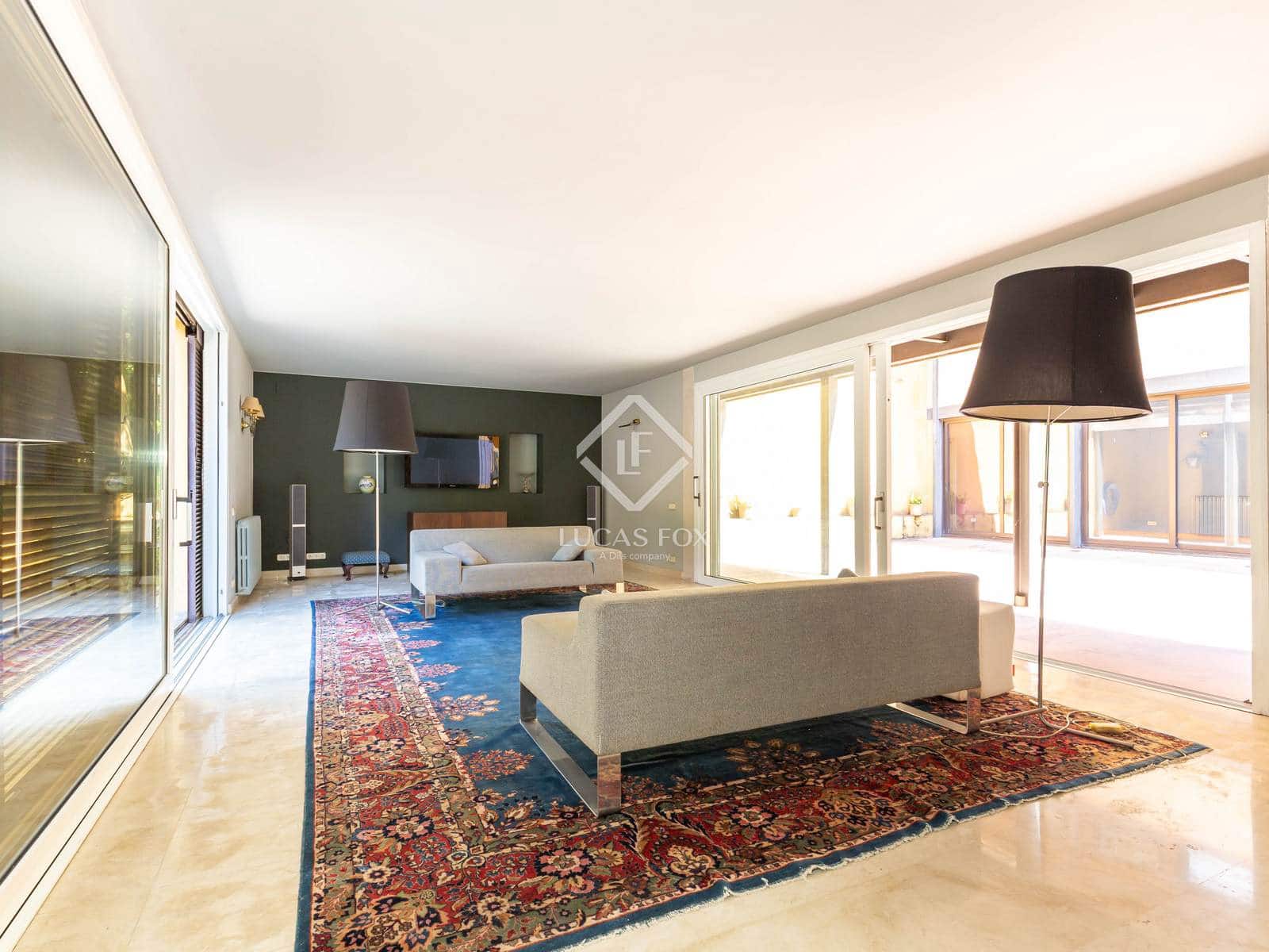 5 soveværelse Villa til salg i Esplugues de Llobregat med garage - € 2.200.000 (Ref: 9207491)