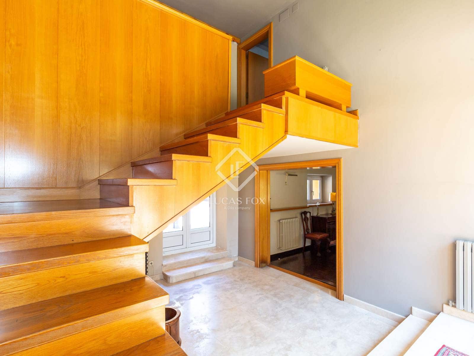 5 soveværelse Villa til salg i Esplugues de Llobregat med garage - € 2.200.000 (Ref: 9207491)