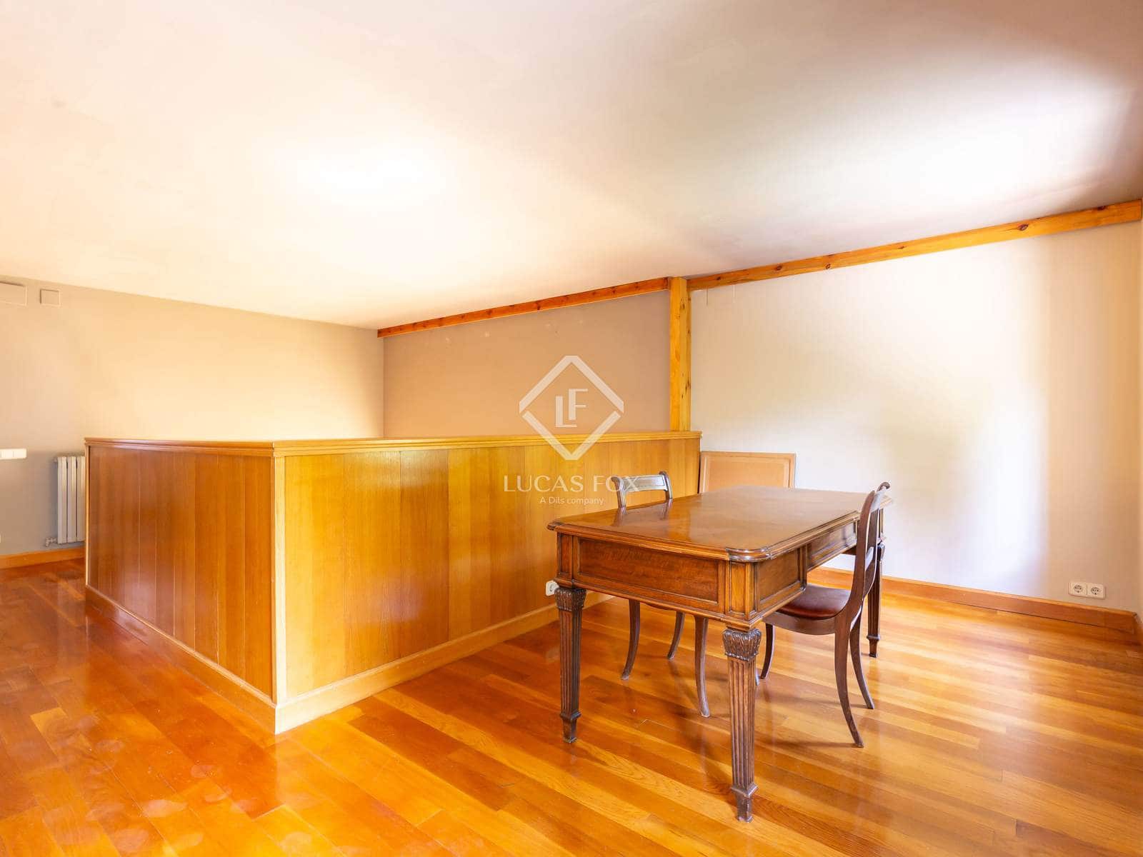 5 soveværelse Villa til salg i Esplugues de Llobregat med garage - € 2.200.000 (Ref: 9207491)