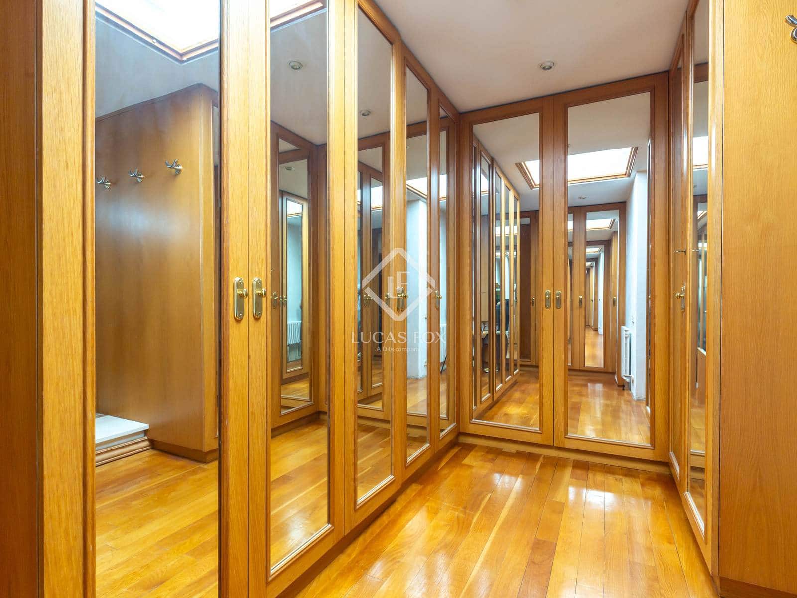 5 soveværelse Villa til salg i Esplugues de Llobregat med garage - € 2.200.000 (Ref: 9207491)