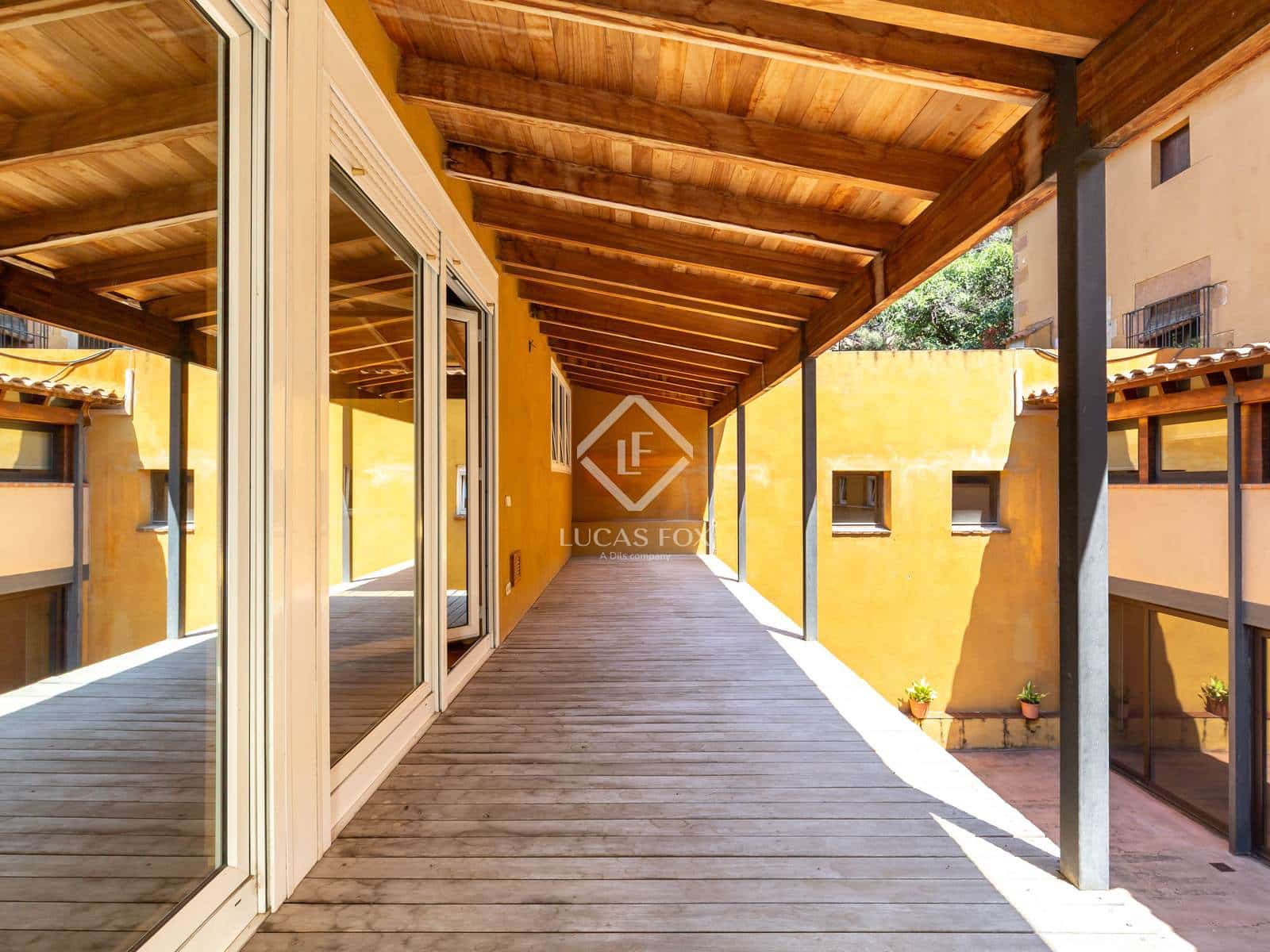 5 soveværelse Villa til salg i Esplugues de Llobregat med garage - € 2.200.000 (Ref: 9207491)