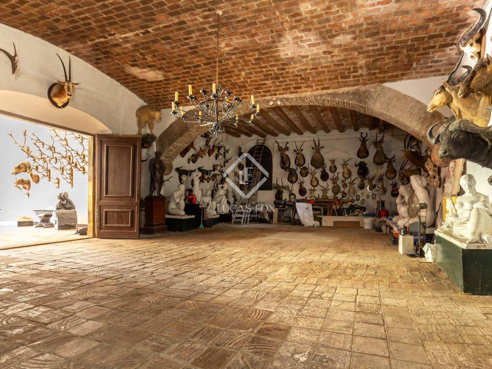 5 soveværelse Villa til salg i Esplugues de Llobregat med garage - € 2.200.000 (Ref: 9207491)