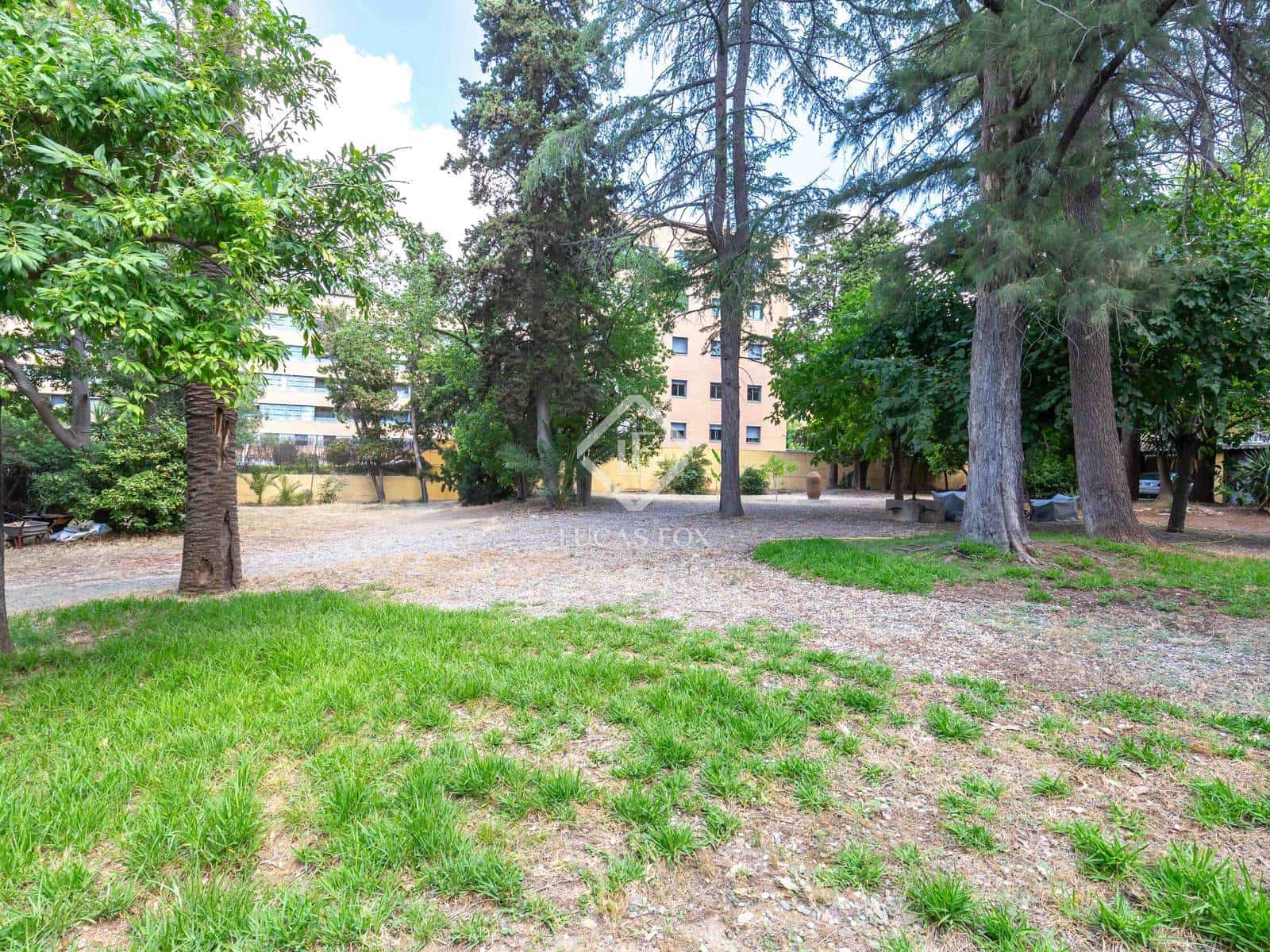 5 soveværelse Villa til salg i Esplugues de Llobregat med garage - € 2.200.000 (Ref: 9207491)