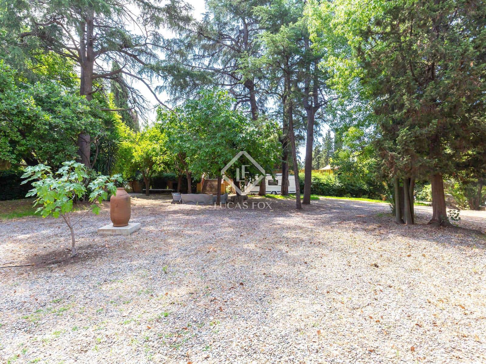 5 soveværelse Villa til salg i Esplugues de Llobregat med garage - € 2.200.000 (Ref: 9207491)