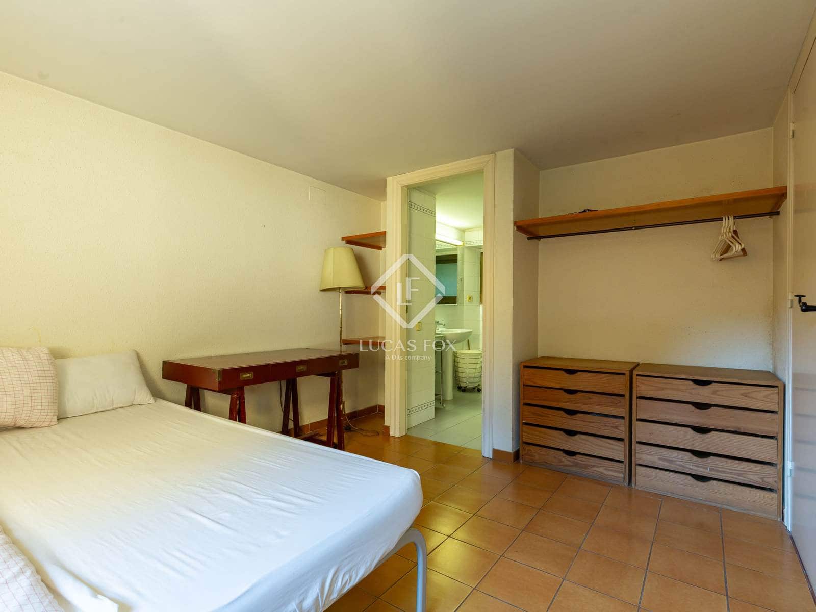 5 soveværelse Villa til salg i Esplugues de Llobregat med garage - € 2.200.000 (Ref: 9207491)