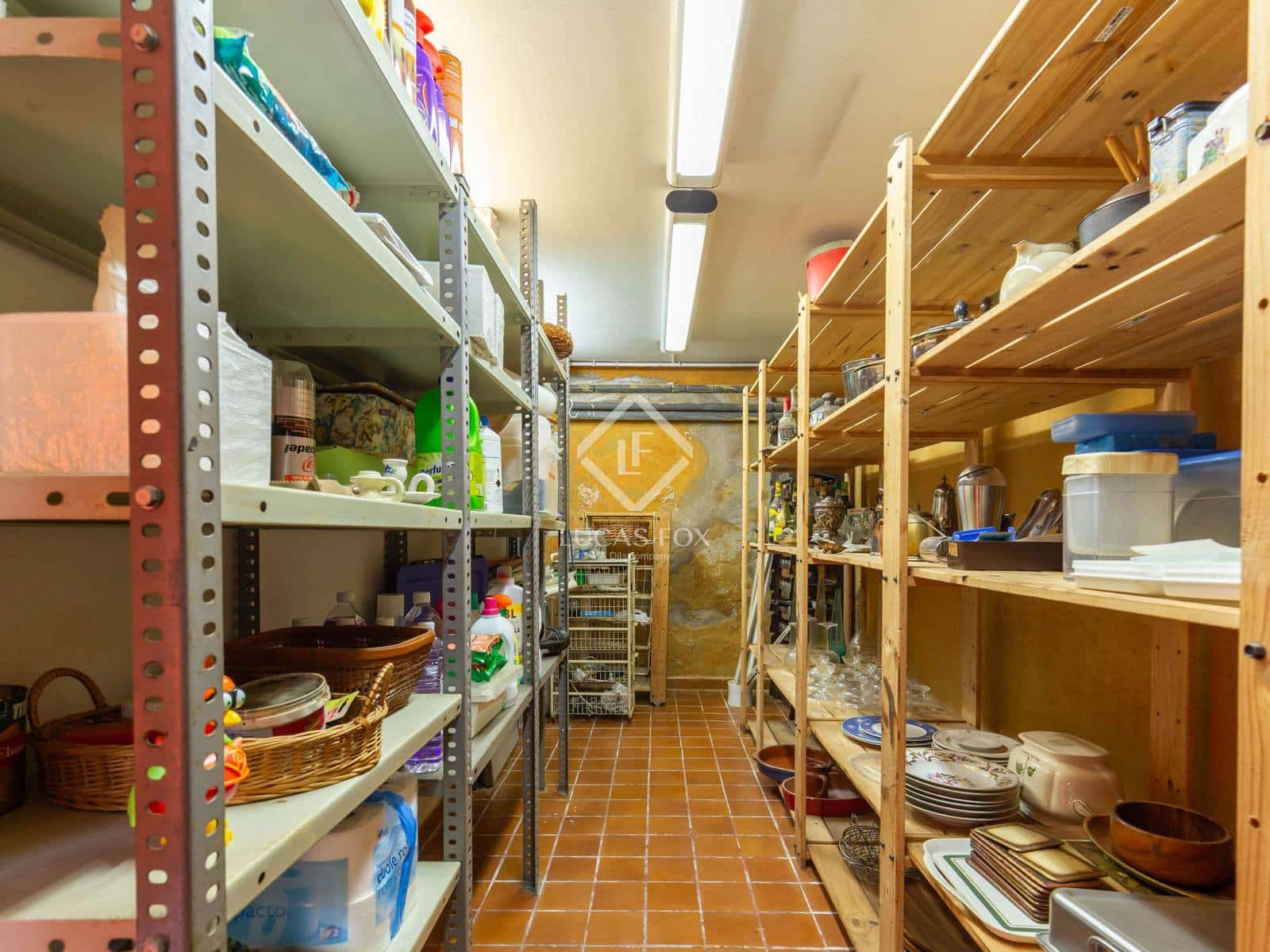 5 soveværelse Villa til salg i Esplugues de Llobregat med garage - € 2.200.000 (Ref: 9207491)