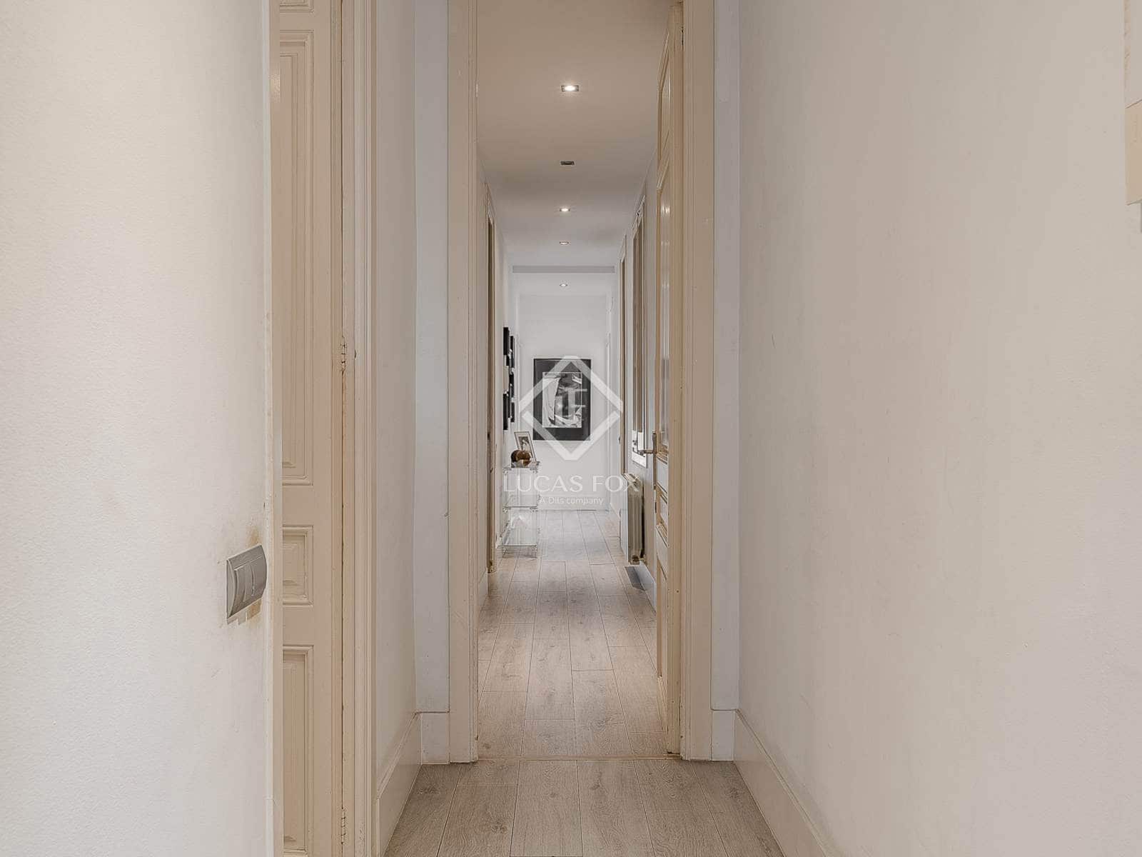 4 slaapkamer Appartement te koop in Barcelona stad - € 749.000 (Ref: 9207802)